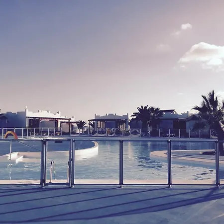 Sun Apartment *